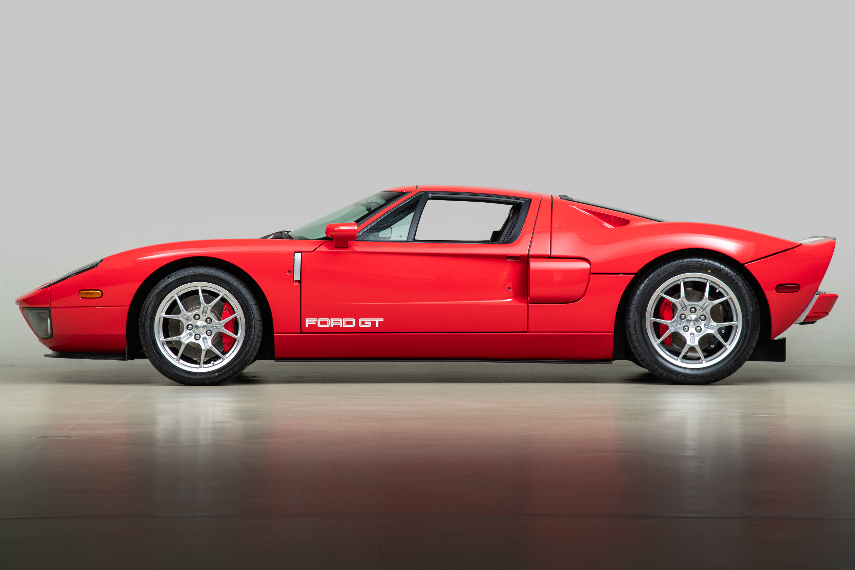 2005 Ford GT