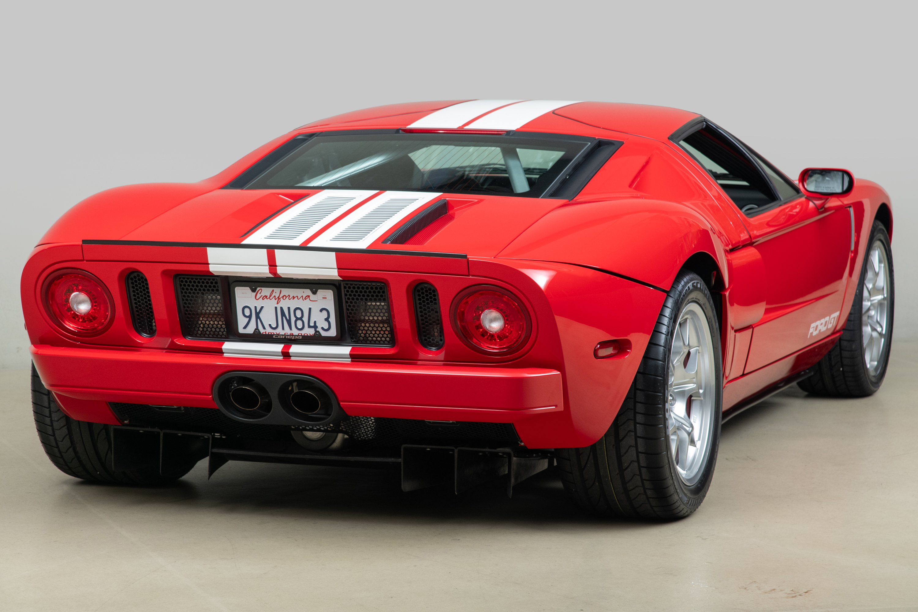 2005 Ford GT